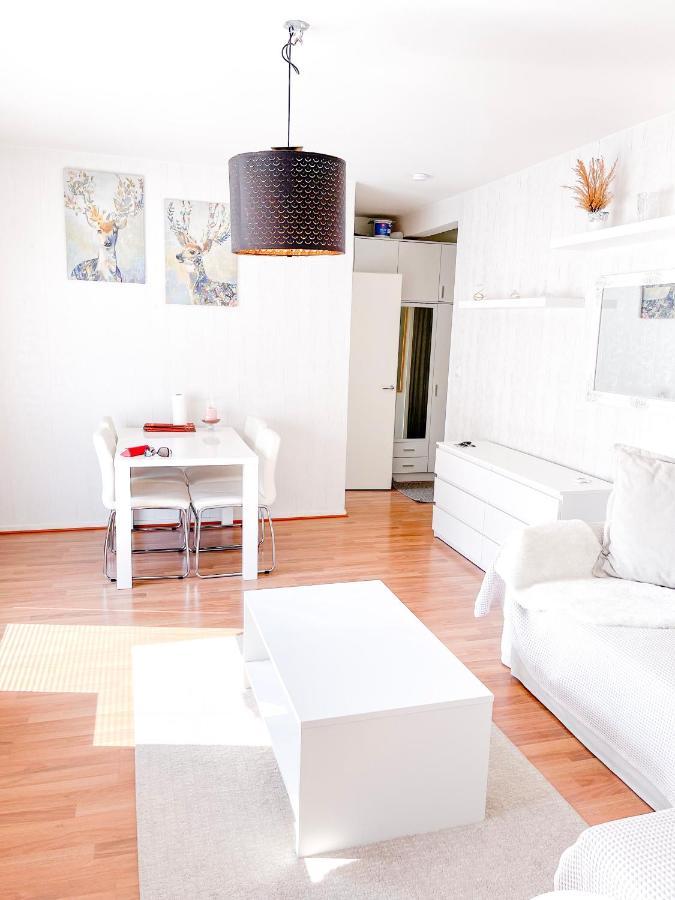 Ilona Apartments -"Home Away From Home" Kotka Extérieur photo